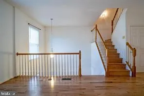 $669,900 | 6348 Dakine Circle, Springfield, VA 22150