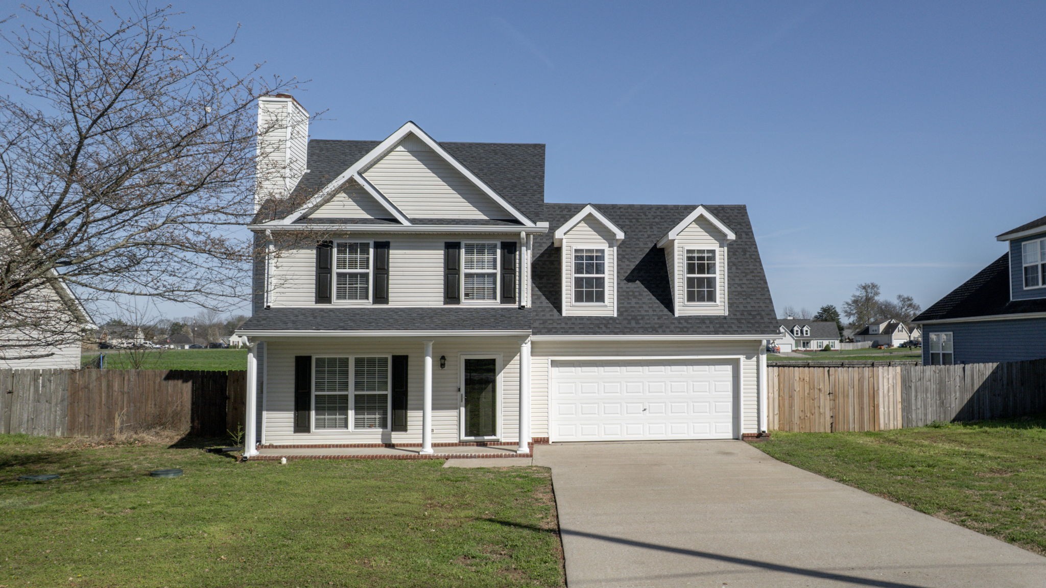 697 Crescent Road Murfreesboro, TN 37128 - Photo 2 of 29 Gallery Image 2