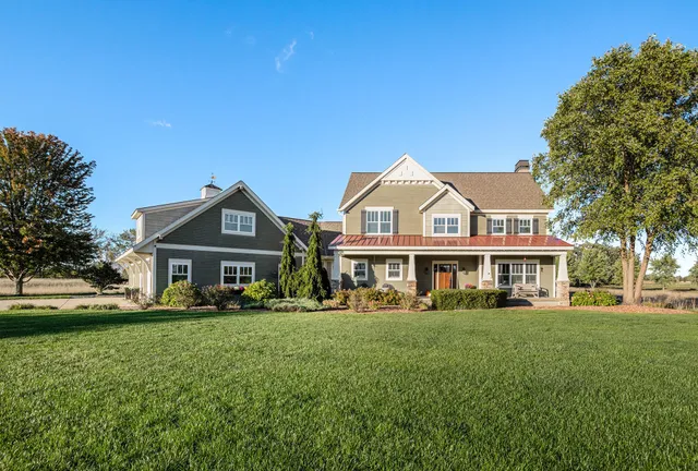 $1,675,000 | 7505 Woodland Way, Zeeland, MI 49464