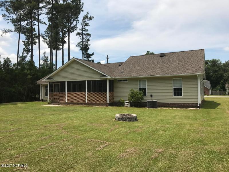 214 Lee Rogers Road Hubert, NC 28539 - Photo 15 of 16 20170613140903912702000000-o