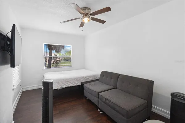 $1,900 | 634 18th Street, Orlando, FL 32805