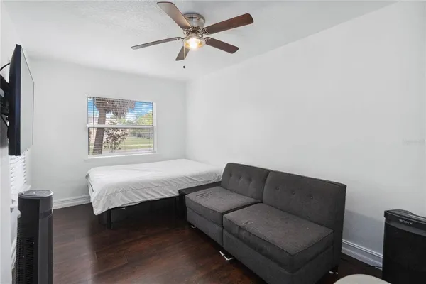 $1,900 | 634 18th Street, Orlando, FL 32805