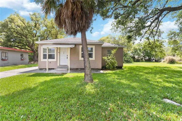 $1,900 | 634 18th Street, Orlando, FL 32805