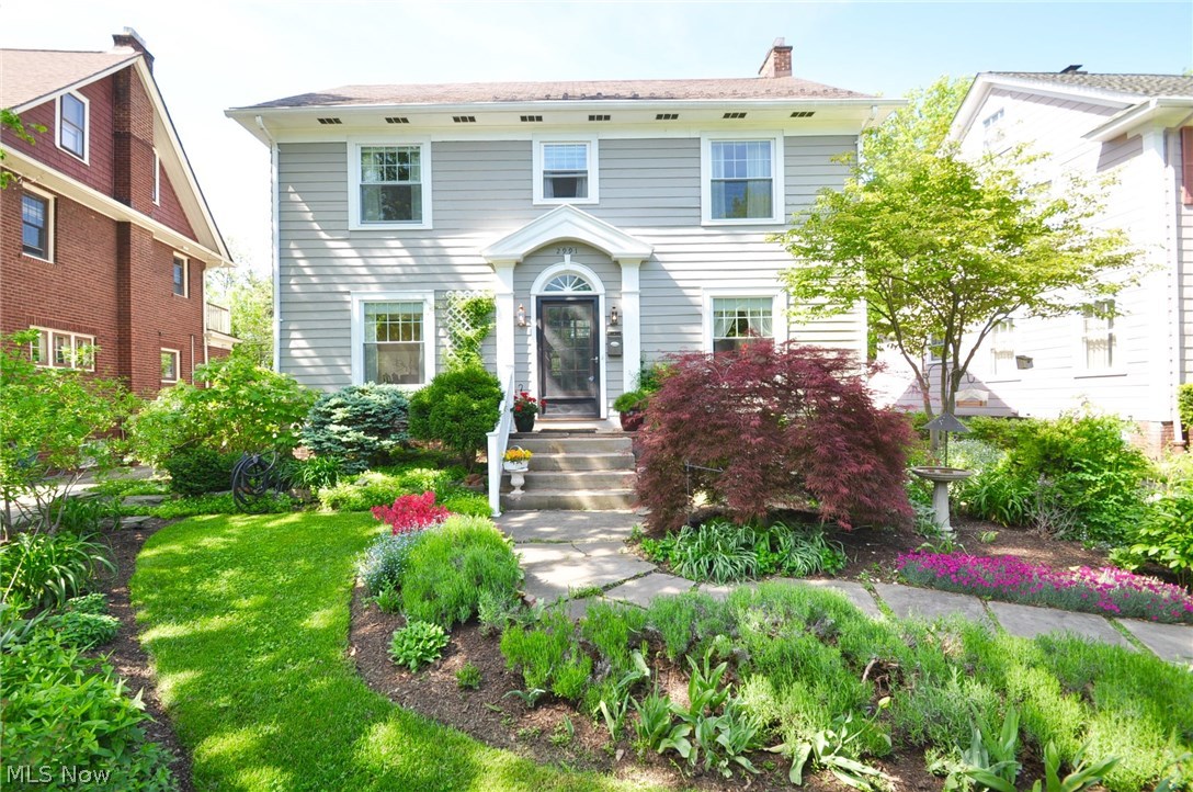 2991 Yorkshire Road Cleveland, OH 44118 - Photo 1 of 25 Gallery Image 1
