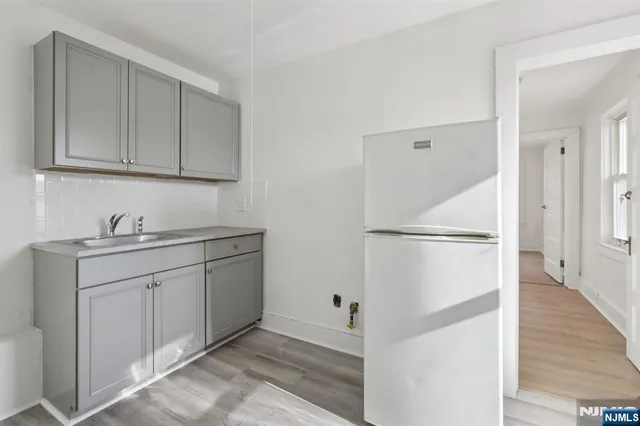 $1,650 | 66 South Washington Avenue, Unit 64, Bergenfield, NJ 07621