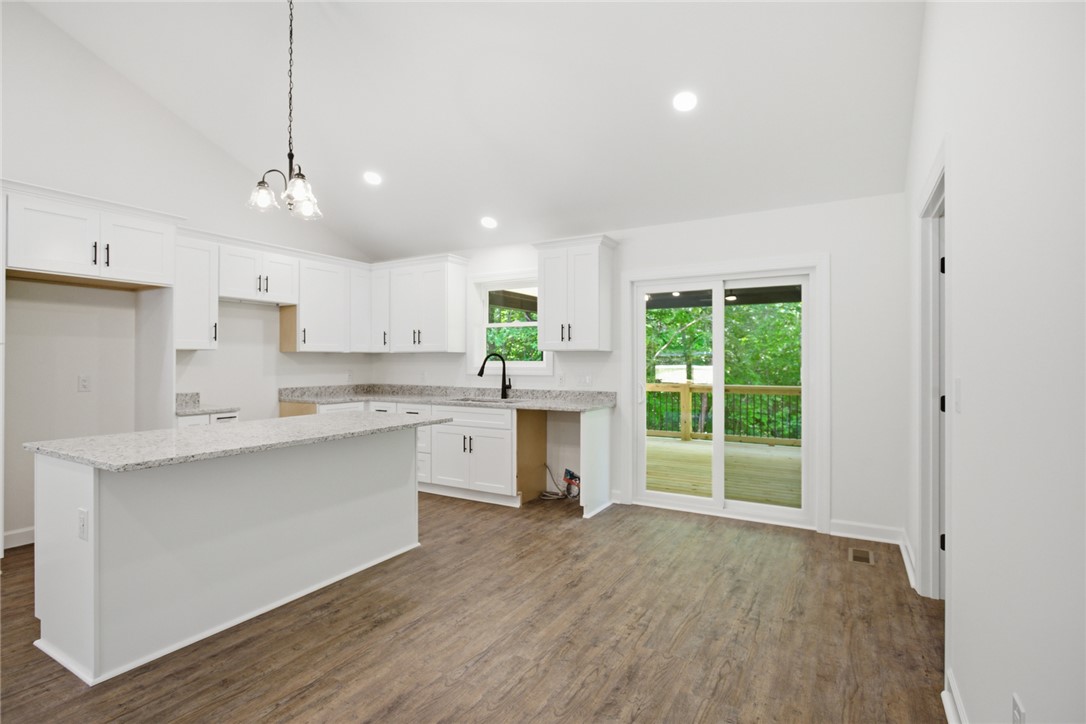 209 Castlebrook Drive Walhalla, SC 29691 - Photo 14 of 28