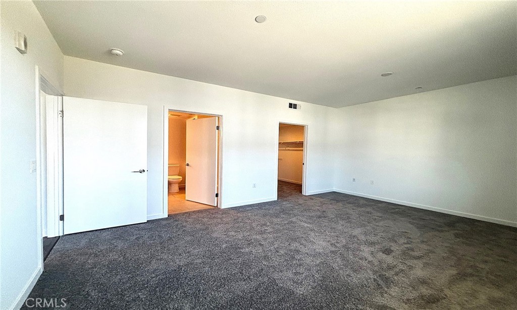 612 East Carson Street, Unit 303 Carson, CA 90745 - Photo 20 of 51 a view of an empty room
