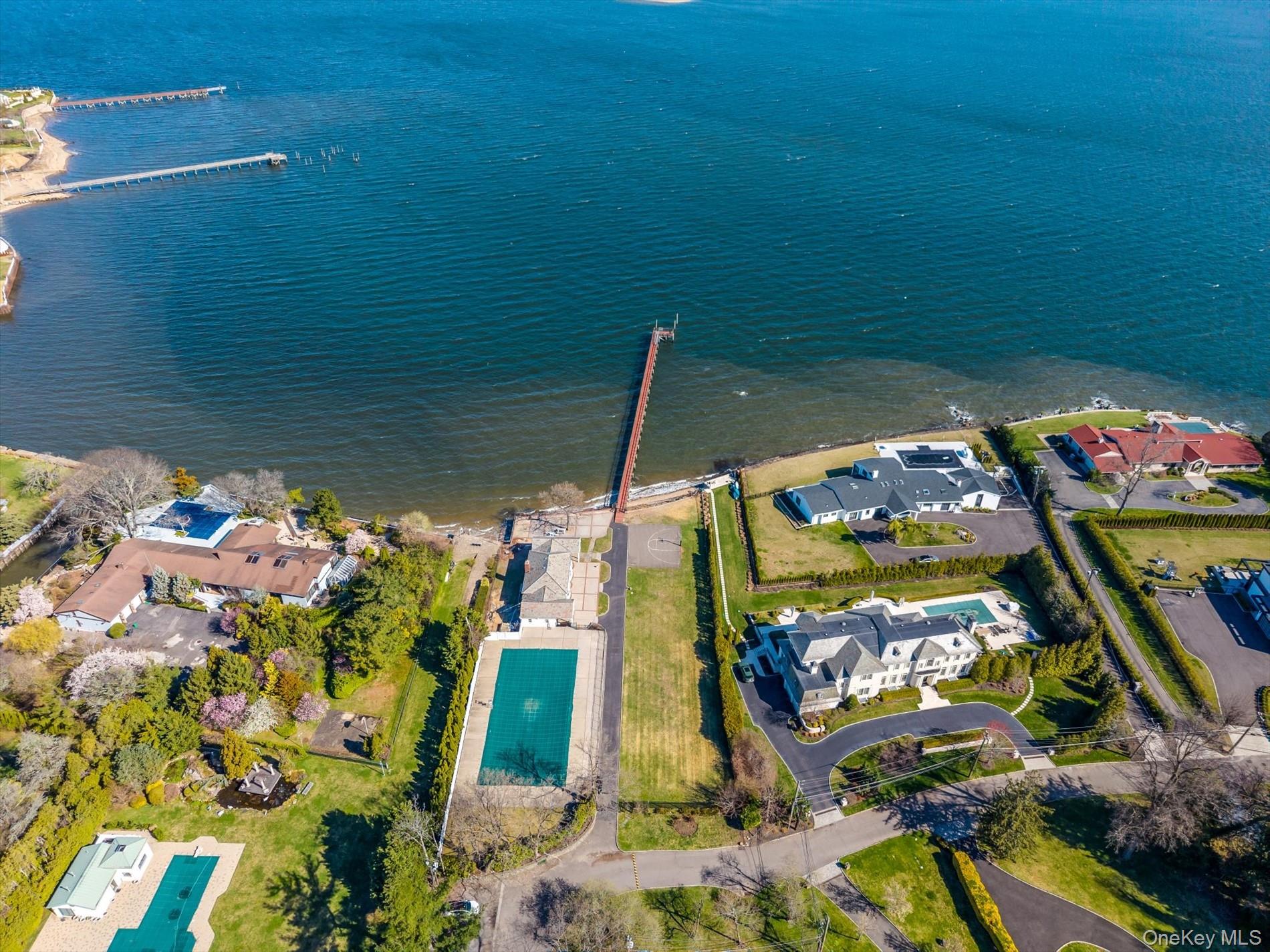 33 Harbour Road Great Neck, NY 11024 - Photo 5 of 14 a view of an outdoor space