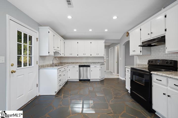 1036 Whitner Drive Anderson, SC 29621 - Photo 16 of 35