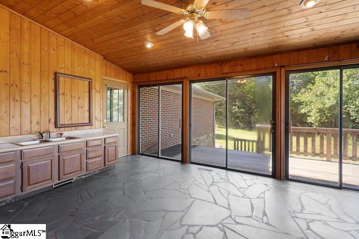 1036 Whitner Drive Anderson, SC 29621 - Photo 21 of 35