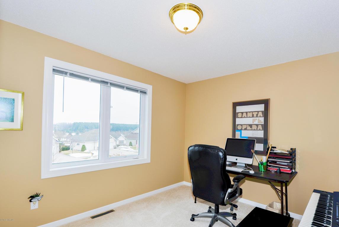 5106 Palmer Place Northwest Rochester, MN 55901 - Photo 15 of 21 Gallery Image 15