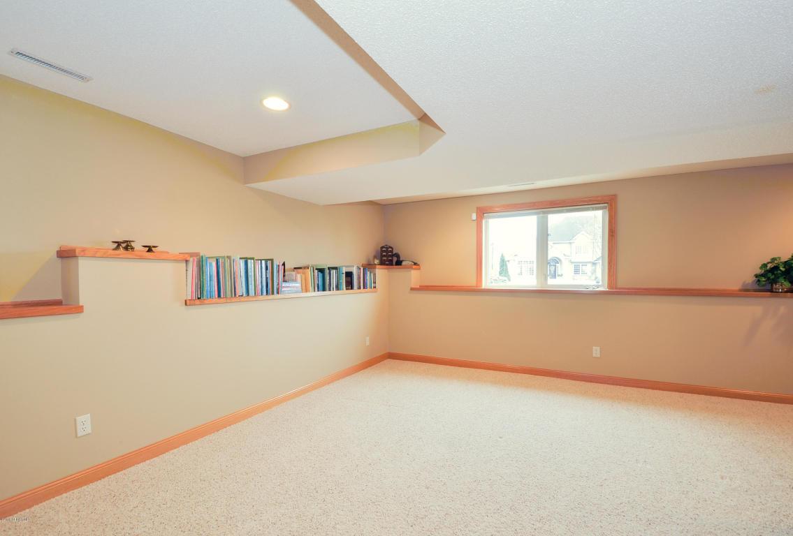 5106 Palmer Place Northwest Rochester, MN 55901 - Photo 18 of 21 Gallery Image 18