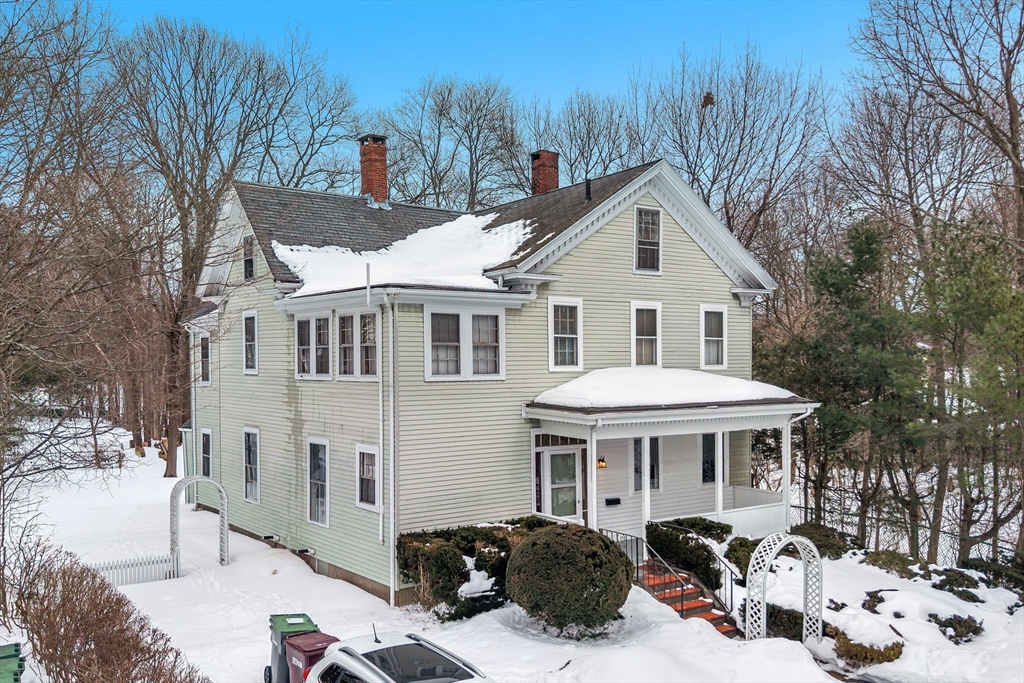 28 Linden Place Dedham, MA 02026 - Photo 5 of 42