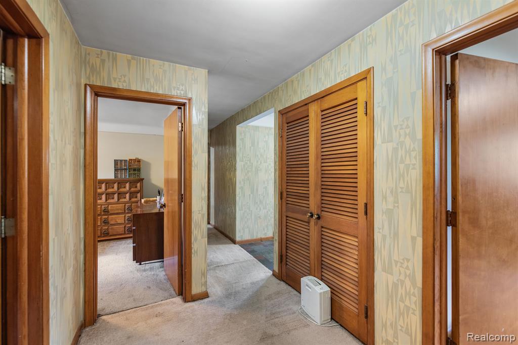 27026 Meadowbrook Road Redford, MI 48239 - Photo 18 of 27 Gallery Image 18
