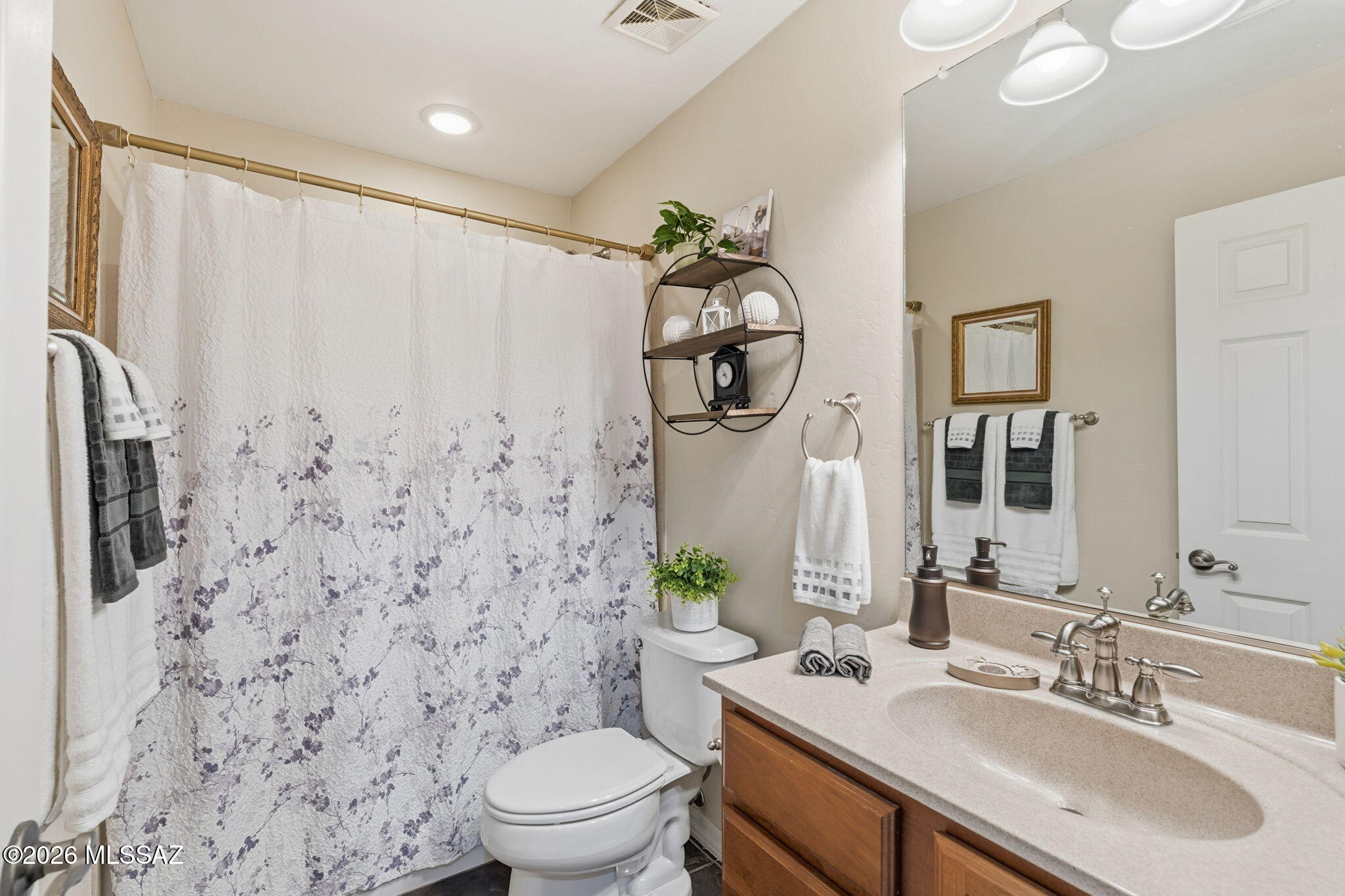 3614 East Canter Road Tucson, AZ 85739 - Photo 31 of 41 2nd bathroom