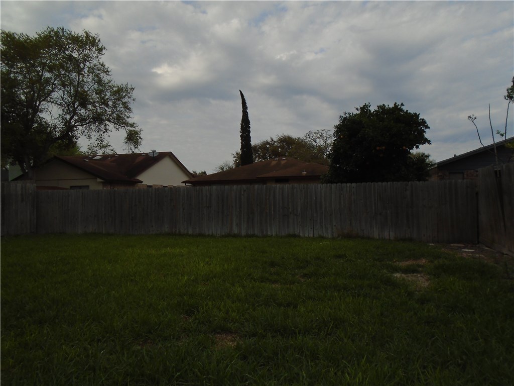 5338 Meadowgate Drive Corpus Christi, TX 78413 - Photo 15 of 15