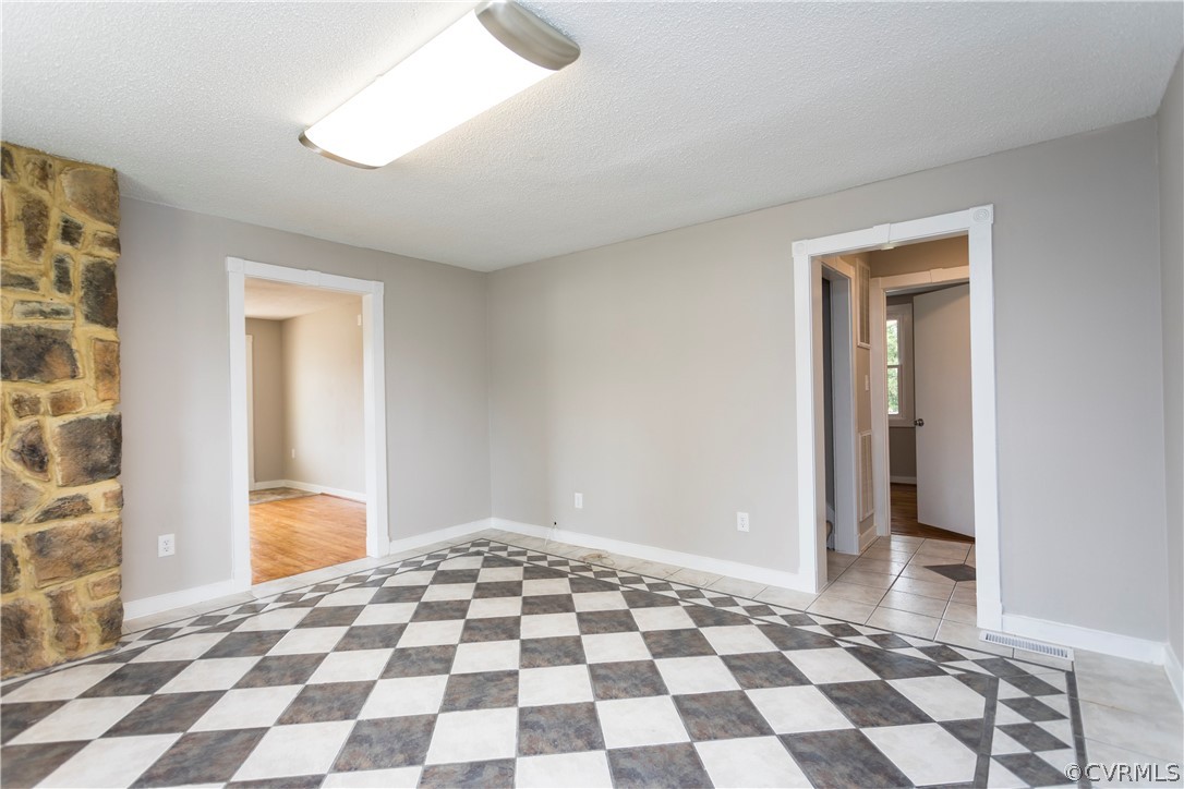 8110 Morrisett Road Chesterfield, VA 23838 - Photo 8 of 47 Gallery Image 8
