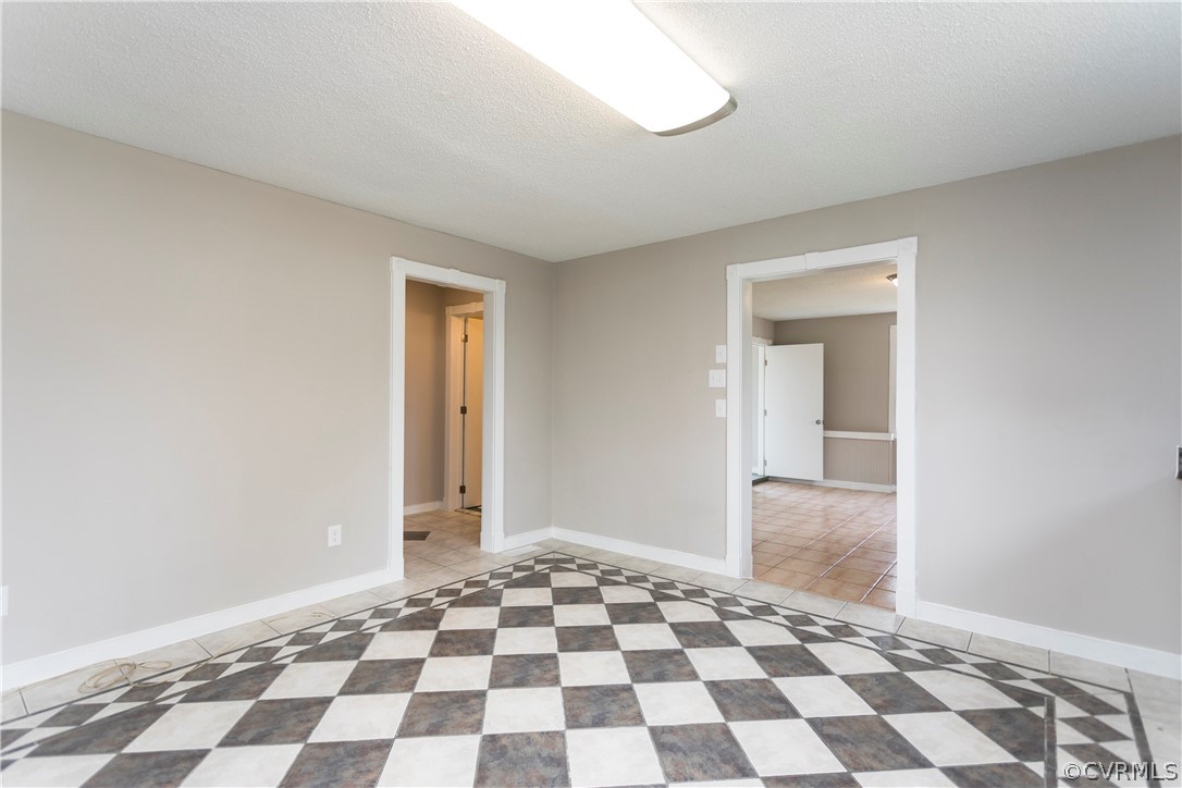 8110 Morrisett Road Chesterfield, VA 23838 - Photo 9 of 47 Gallery Image 9