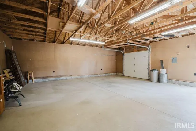 $419,900 | 1158 Woodlawn Drive, New Castle, IN 47362