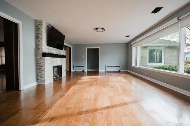 $419,900 | 1158 Woodlawn Drive, New Castle, IN 47362