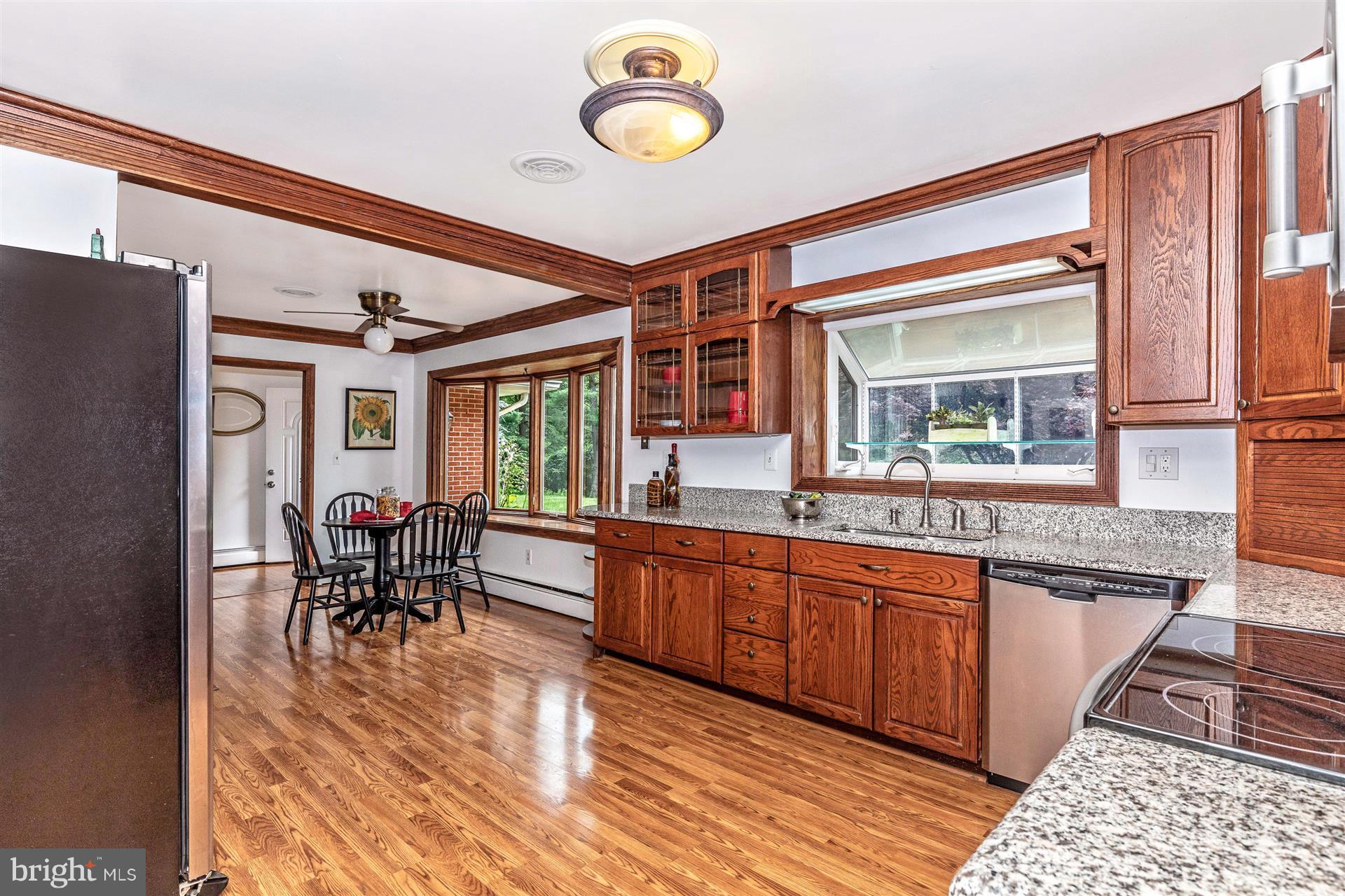 21020 Goshen Road Gaithersburg, MD 20882 - Photo 5 of 30 Kitchen as seen from Dining Room Door