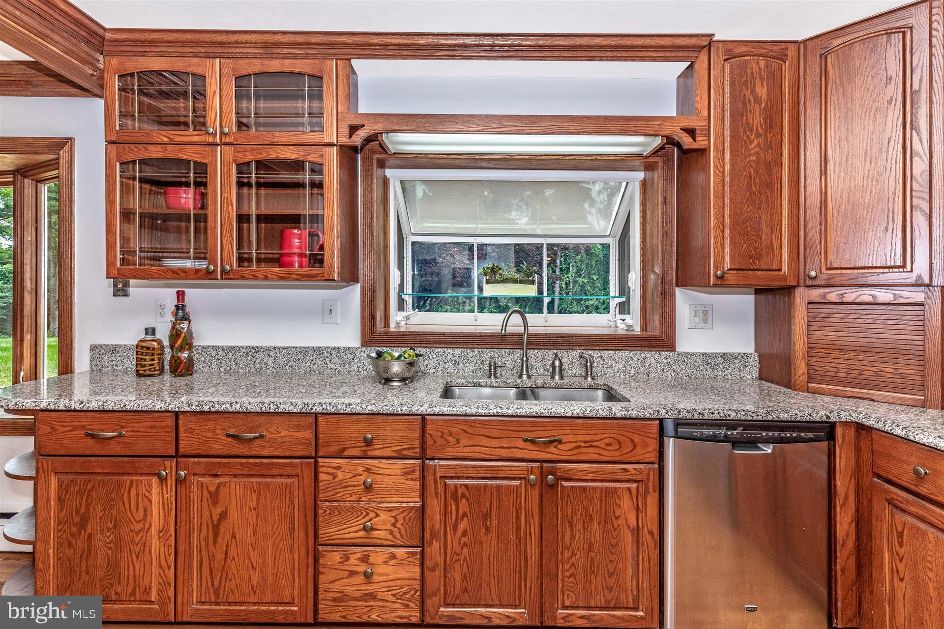 21020 Goshen Road Gaithersburg, MD 20882 - Photo 6 of 30 Kitchen