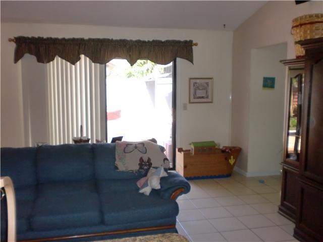 1067 Goldenrod Road Wellington, FL 33414 - Photo 4 of 25 Additional Photo