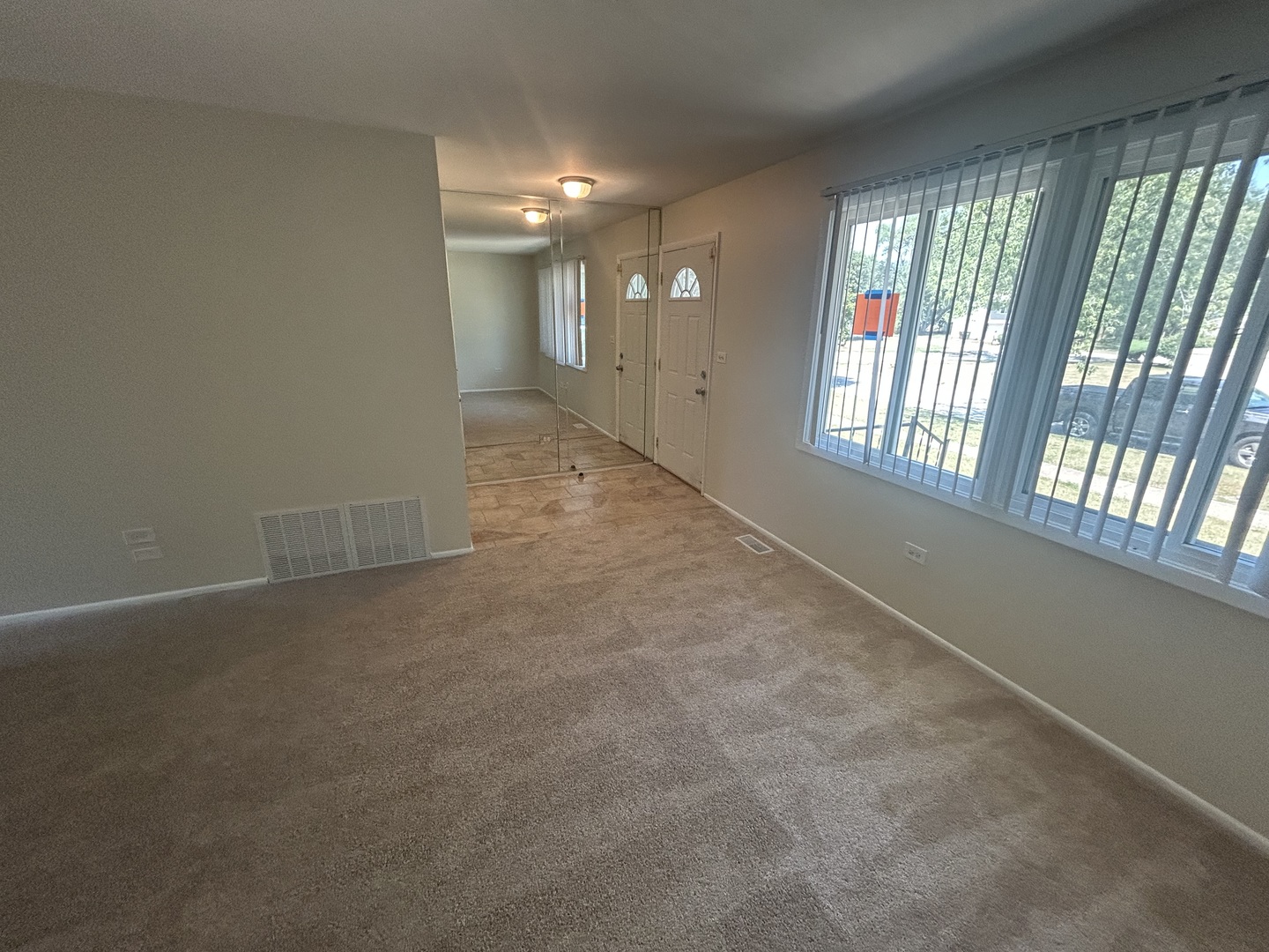 537 Nathan Road University Park, IL 60484 - Photo 4 of 27 an empty room with windows