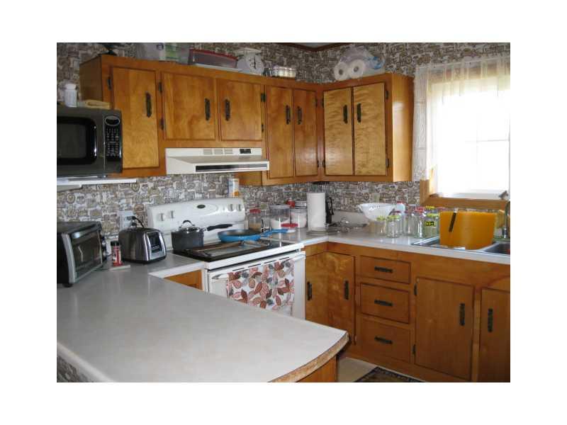 122 St Albans Road Corinna, ME 04928 - Photo 2 of 13 Kitchen.