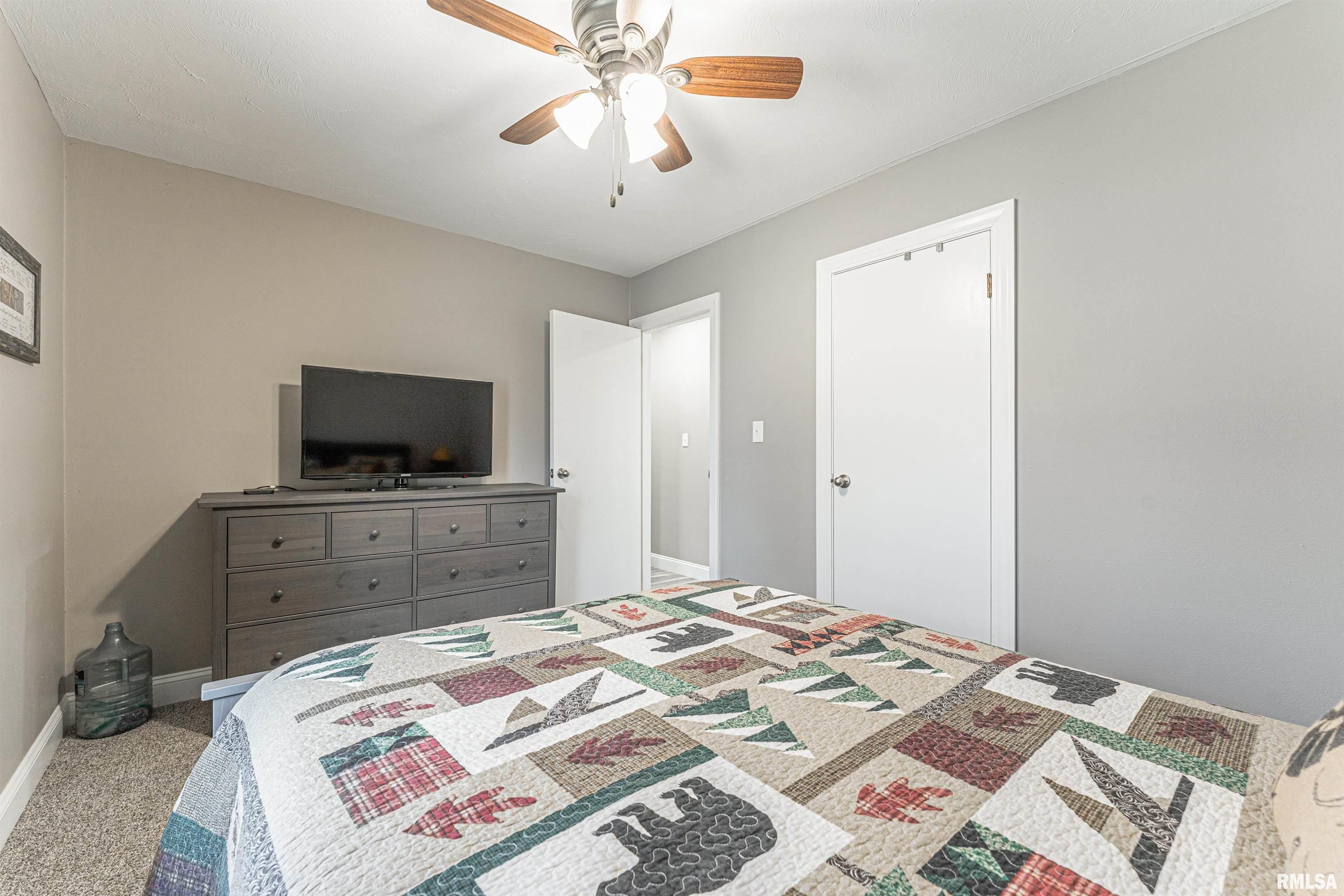 1720 Rutledge Drive Lincoln, IL 62656 - Photo 18 of 27 Gallery Image 18