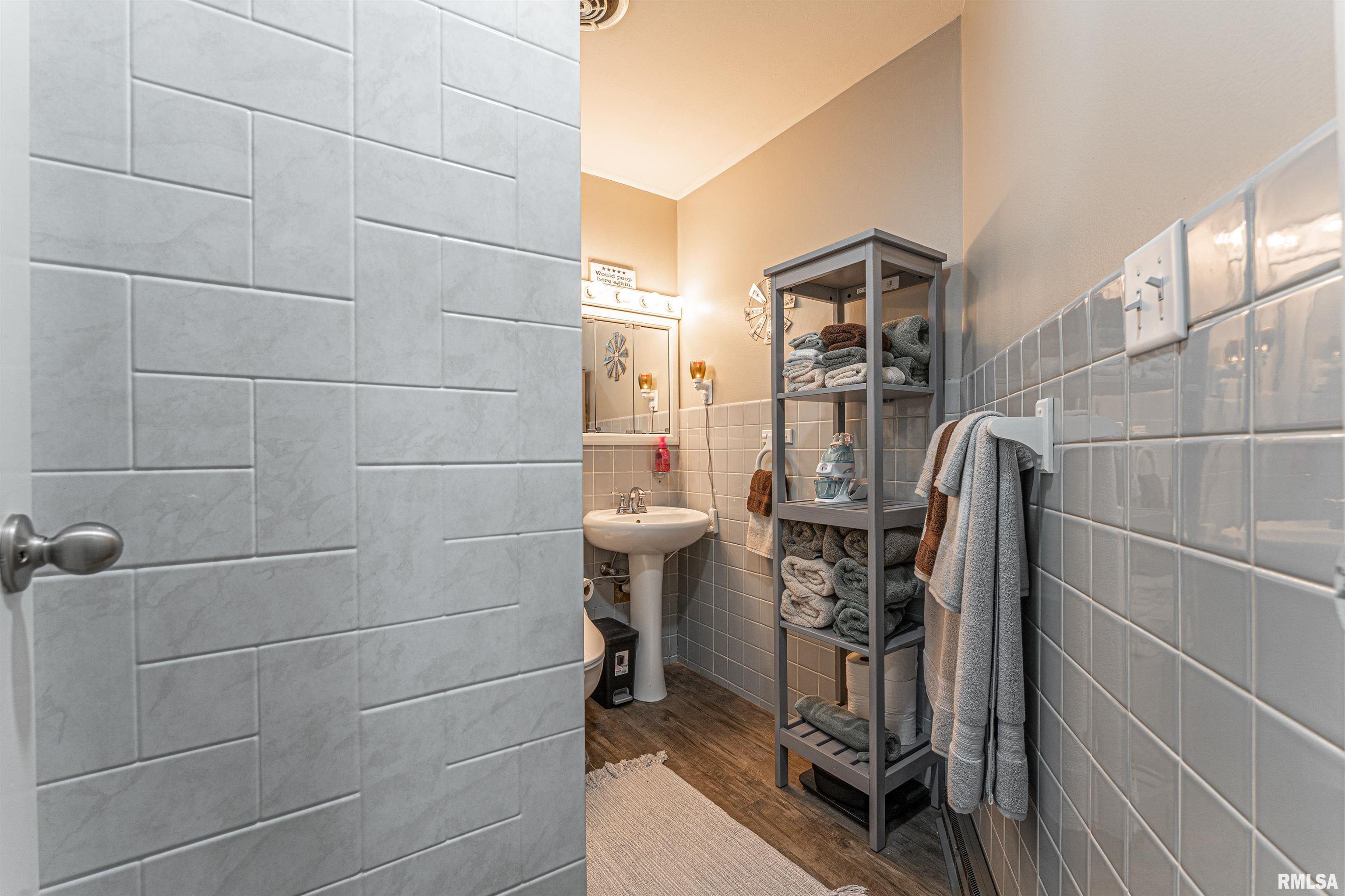 1720 Rutledge Drive Lincoln, IL 62656 - Photo 22 of 27 Gallery Image 22