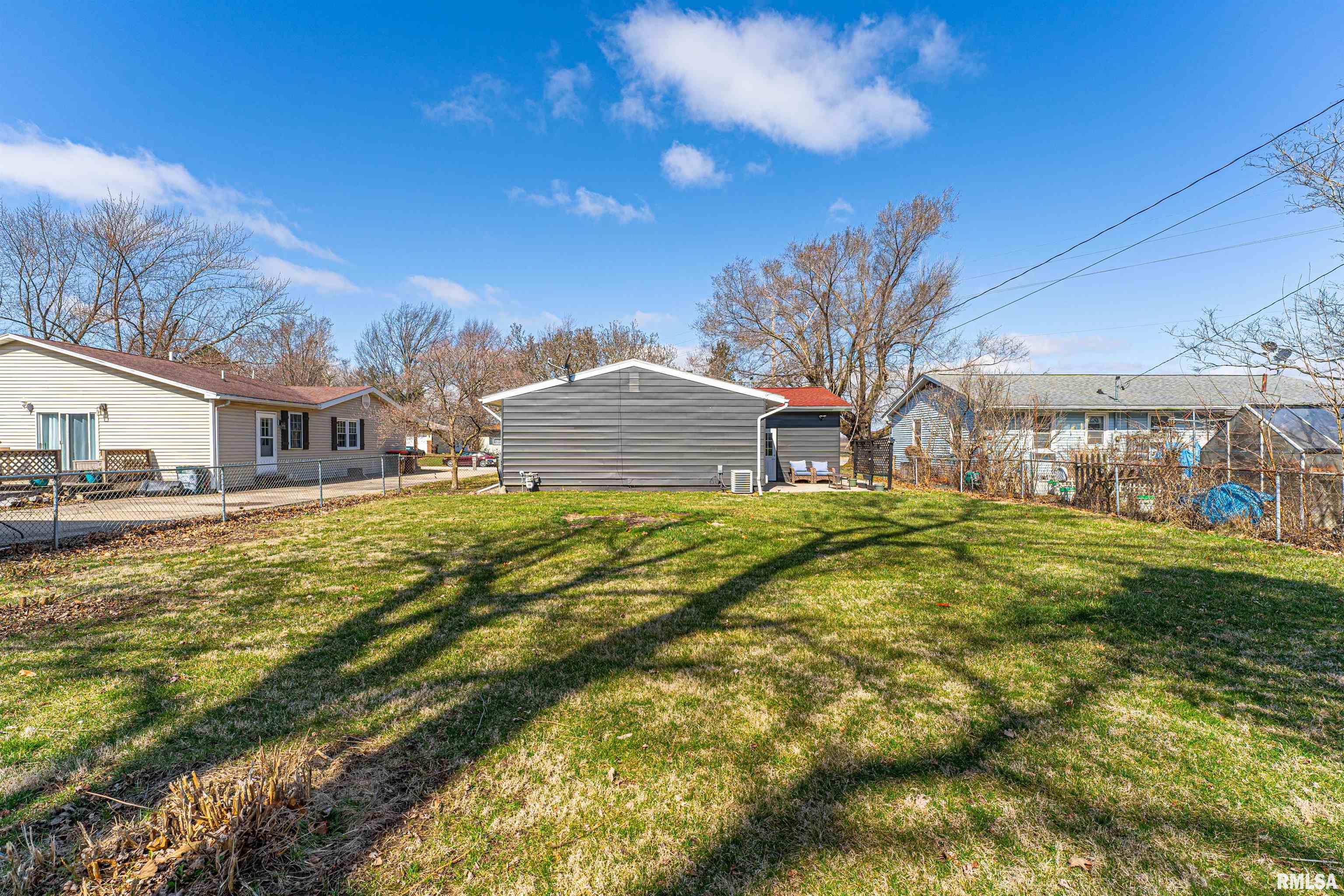 1720 Rutledge Drive Lincoln, IL 62656 - Photo 25 of 27 Gallery Image 25