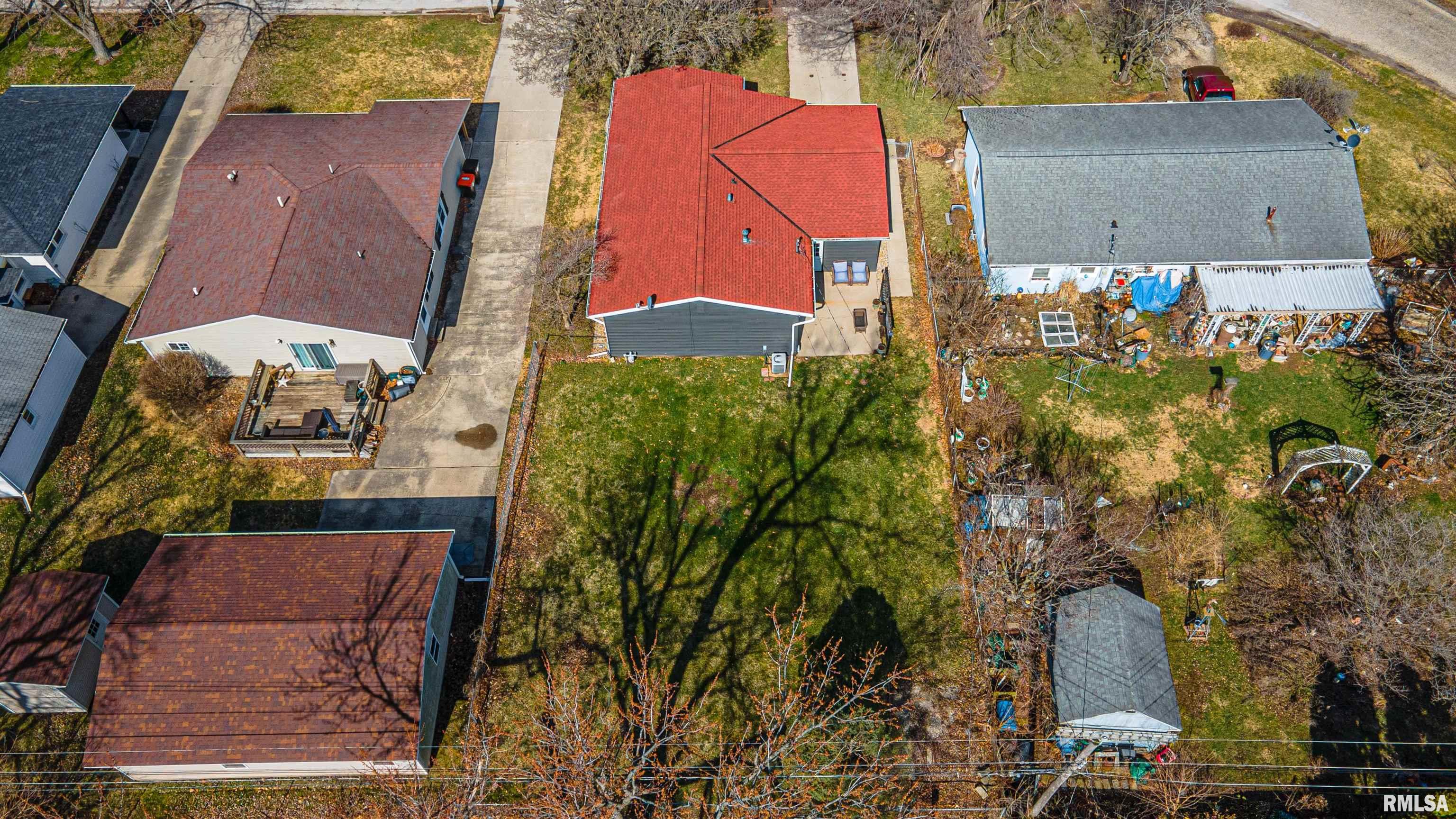 1720 Rutledge Drive Lincoln, IL 62656 - Photo 6 of 27 Gallery Image 6