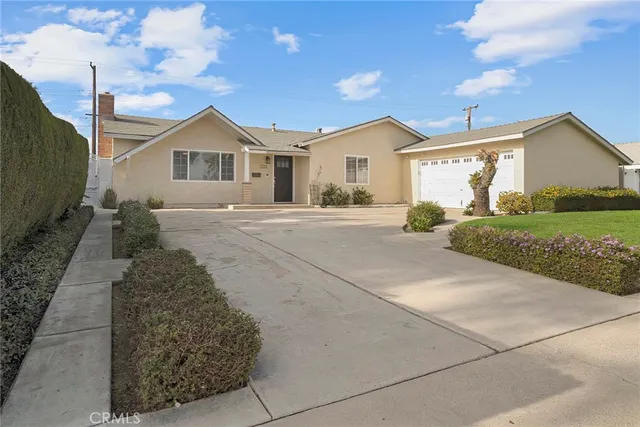 $3,800 | 1115 South Groveland Place, Anaheim, CA 92806