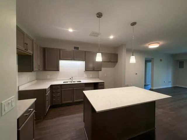 $2,200 | 2645 Burton Road, Unit BLD 4, Ann Arbor, MI 48104