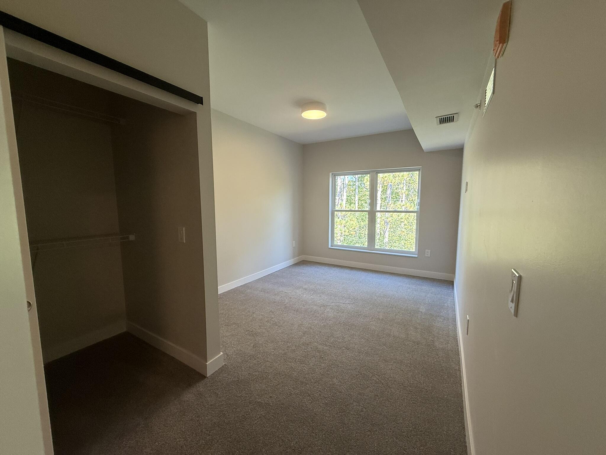 2645 Burton Road, Unit BLD 4 Ann Arbor, MI 48104 - Photo 27 of 41 IMG_0946