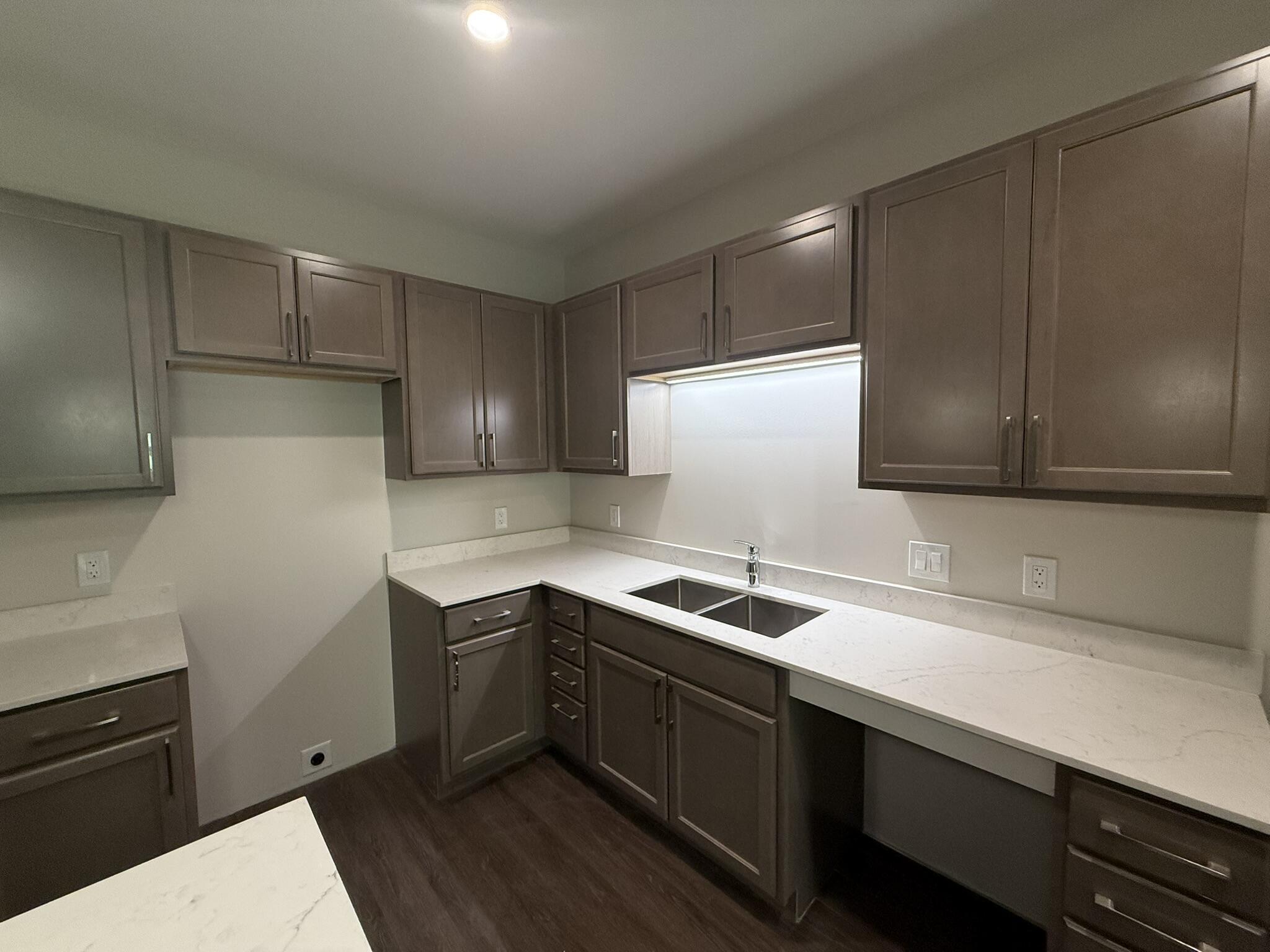 2645 Burton Road, Unit BLD 4 Ann Arbor, MI 48104 - Photo 35 of 41 IMG_0957