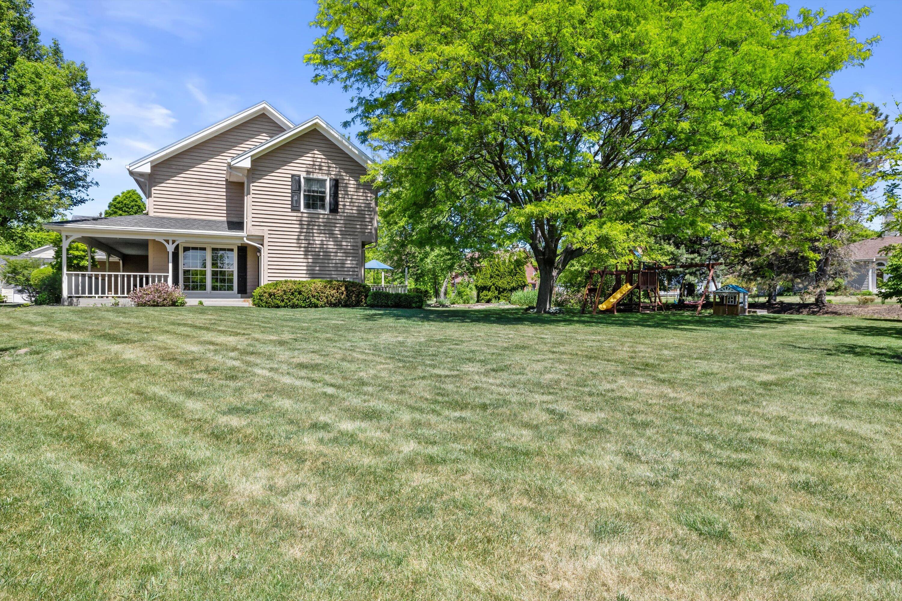6501 Jessica Turn Caledonia, WI 53402 - Photo 59 of 66 Massive Side Yard