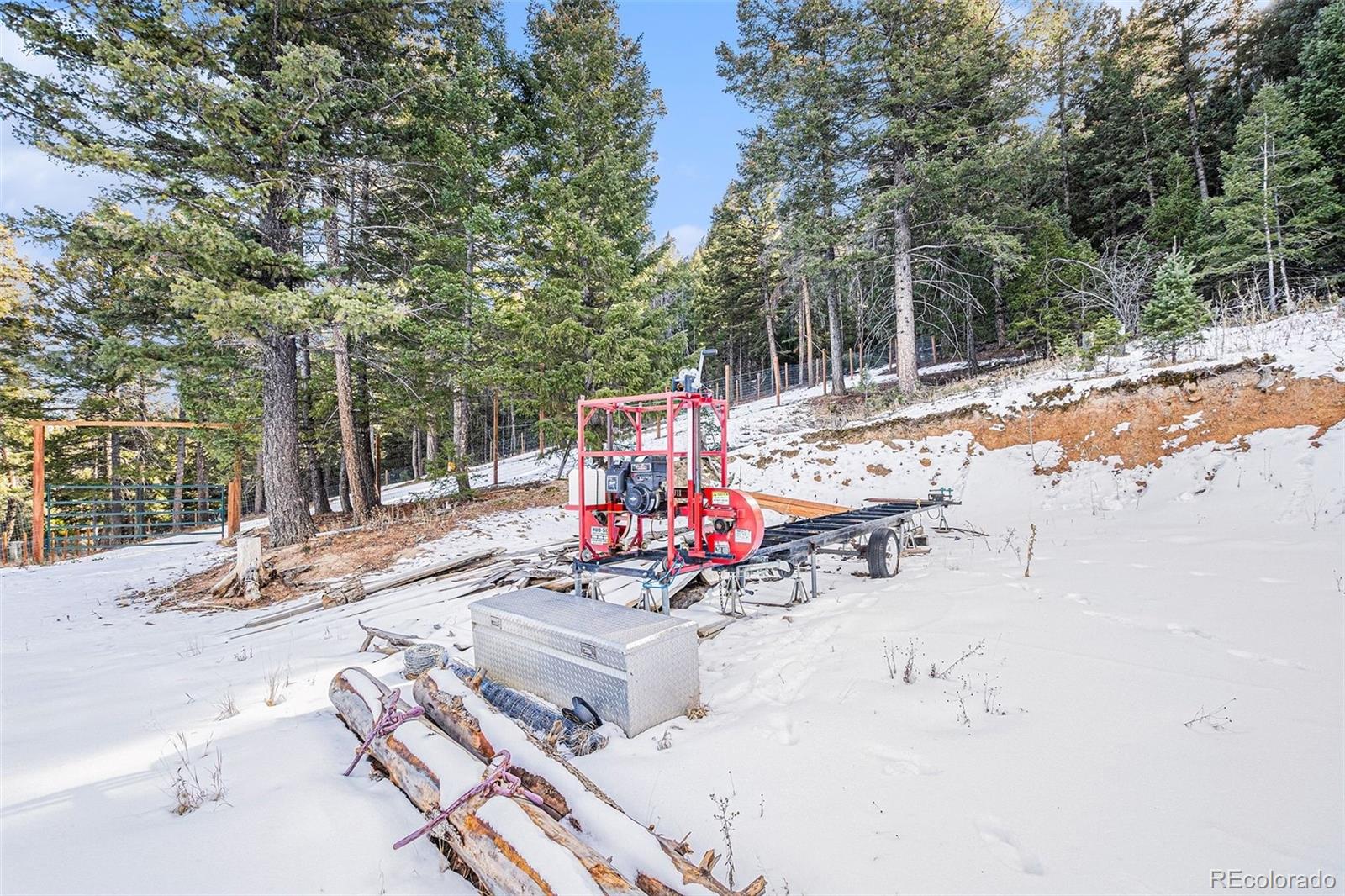 10148 South Turkey Creek Road Morrison, CO 80465 - Photo 45 of 50 a view of entertaining space