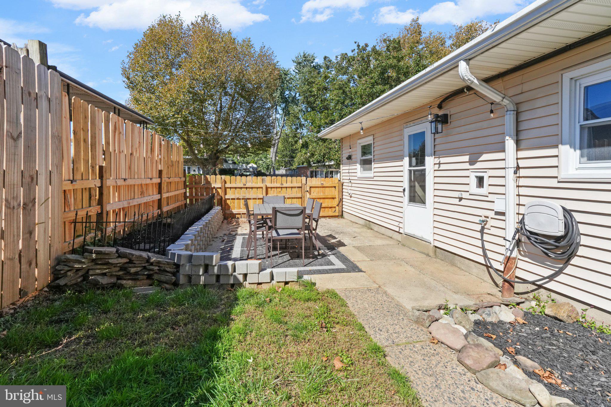 9333 Rising Sun Avenue Philadelphia, PA 19115 - Photo 37 of 39 Gallery Image 37