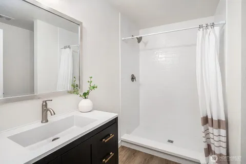 $649,950 | 21610 Southeast May Valley Road, Issaquah, WA 98027