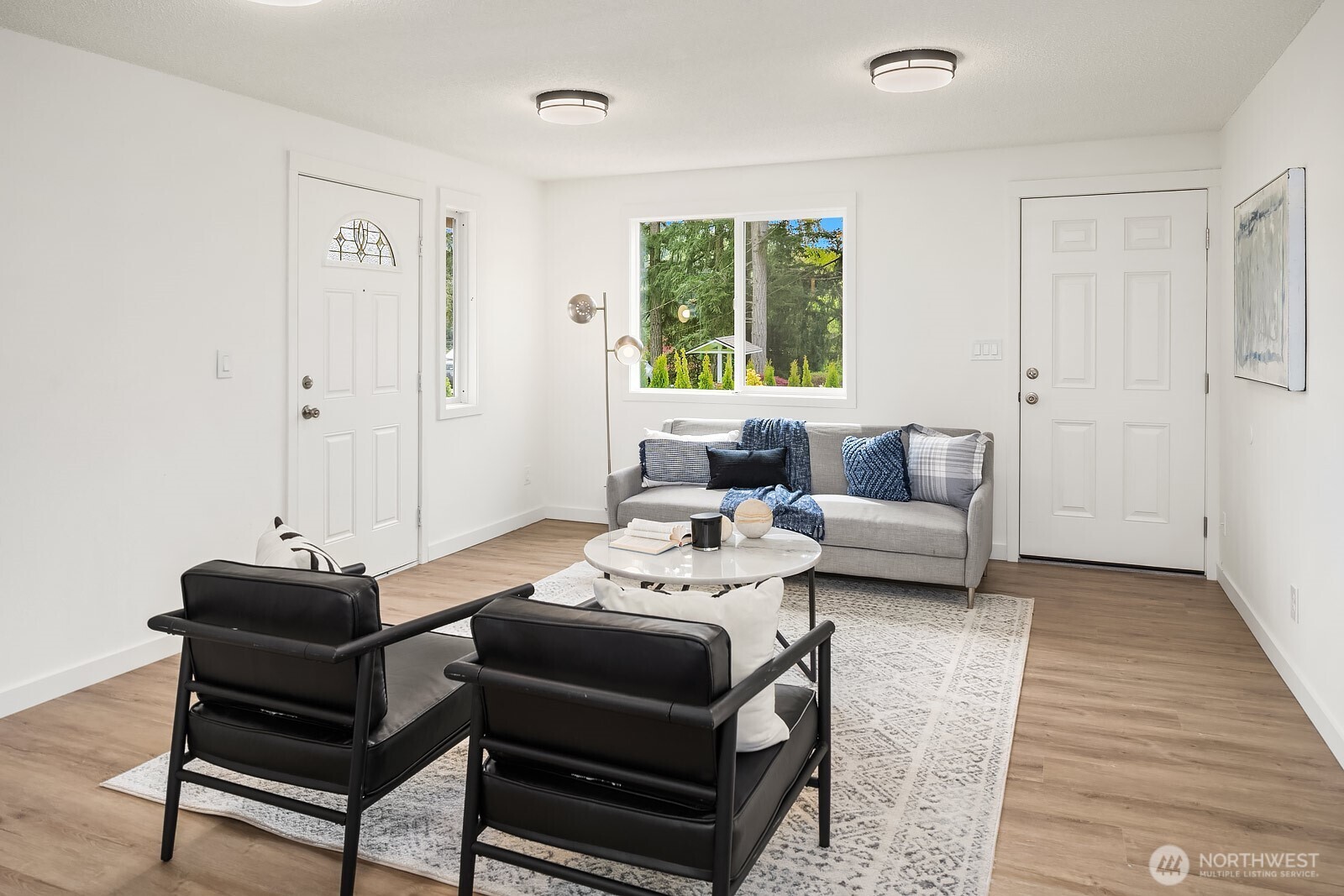 21610 Southeast May Valley Road Issaquah, WA 98027 - Photo 5 of 24
