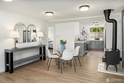 $649,950 | 21610 Southeast May Valley Road, Issaquah, WA 98027