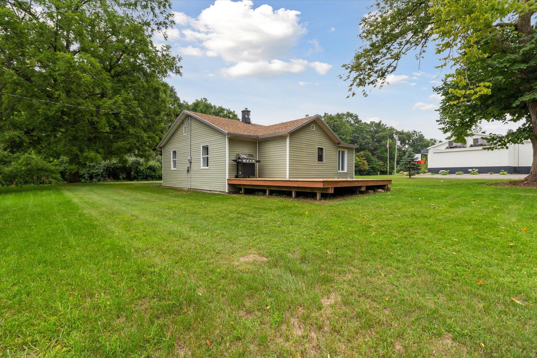 2654 South Patterson Road Wayland, MI 49348 - Photo 28 of 39 Back of House