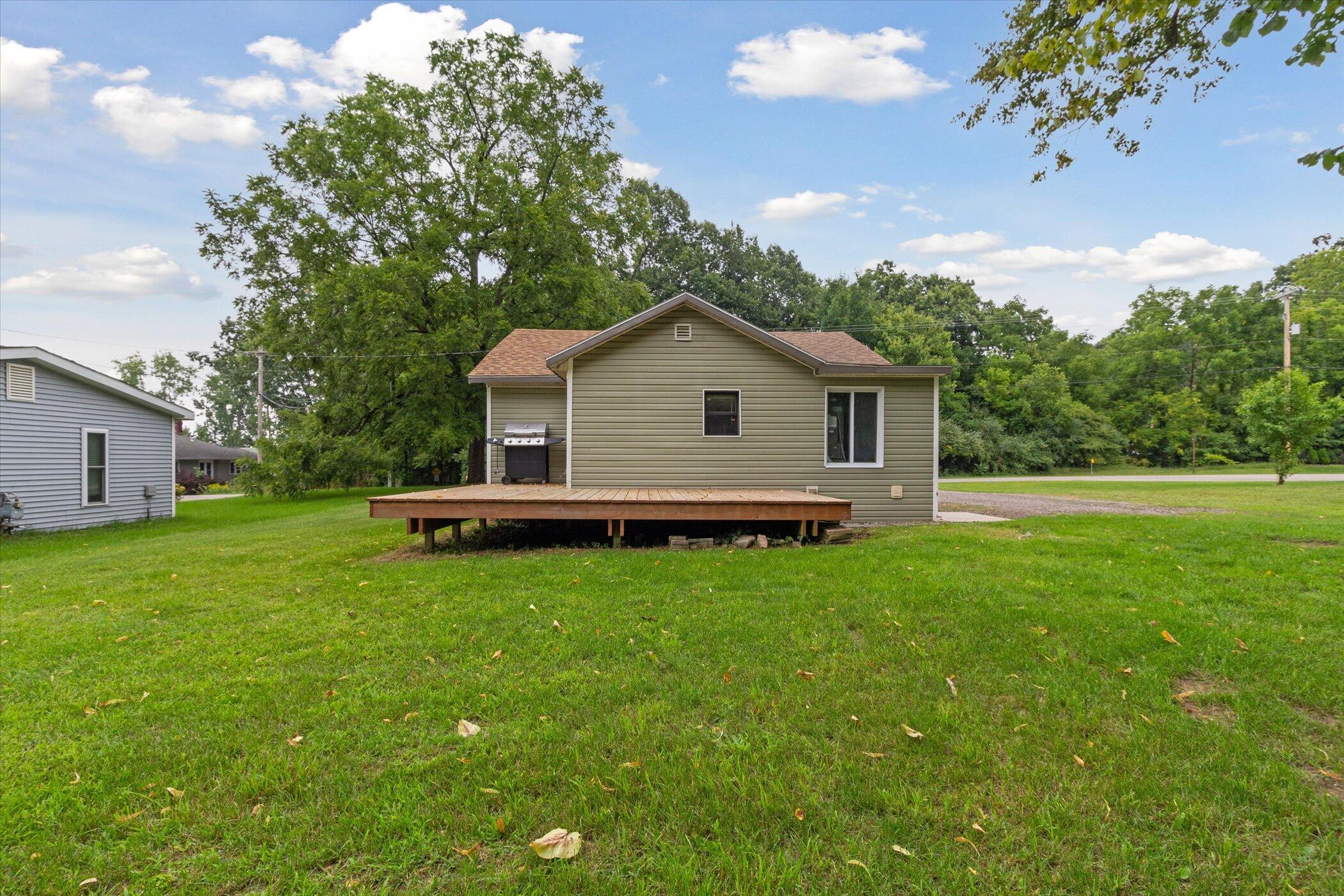 2654 South Patterson Road Wayland, MI 49348 - Photo 29 of 39 Back of House