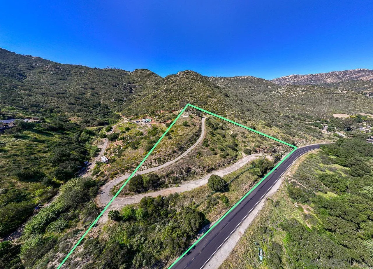 1186 Harbison Canyon Road El Cajon, CA 92019 - Photo 8 of 9