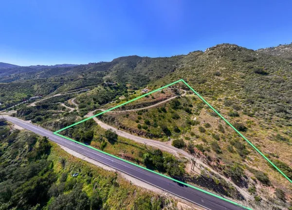 $375,000 | 1186 Harbison Canyon Road, El Cajon, CA 92019