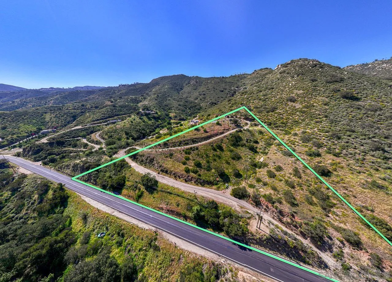 1186 Harbison Canyon Road El Cajon, CA 92019 - Photo 9 of 9