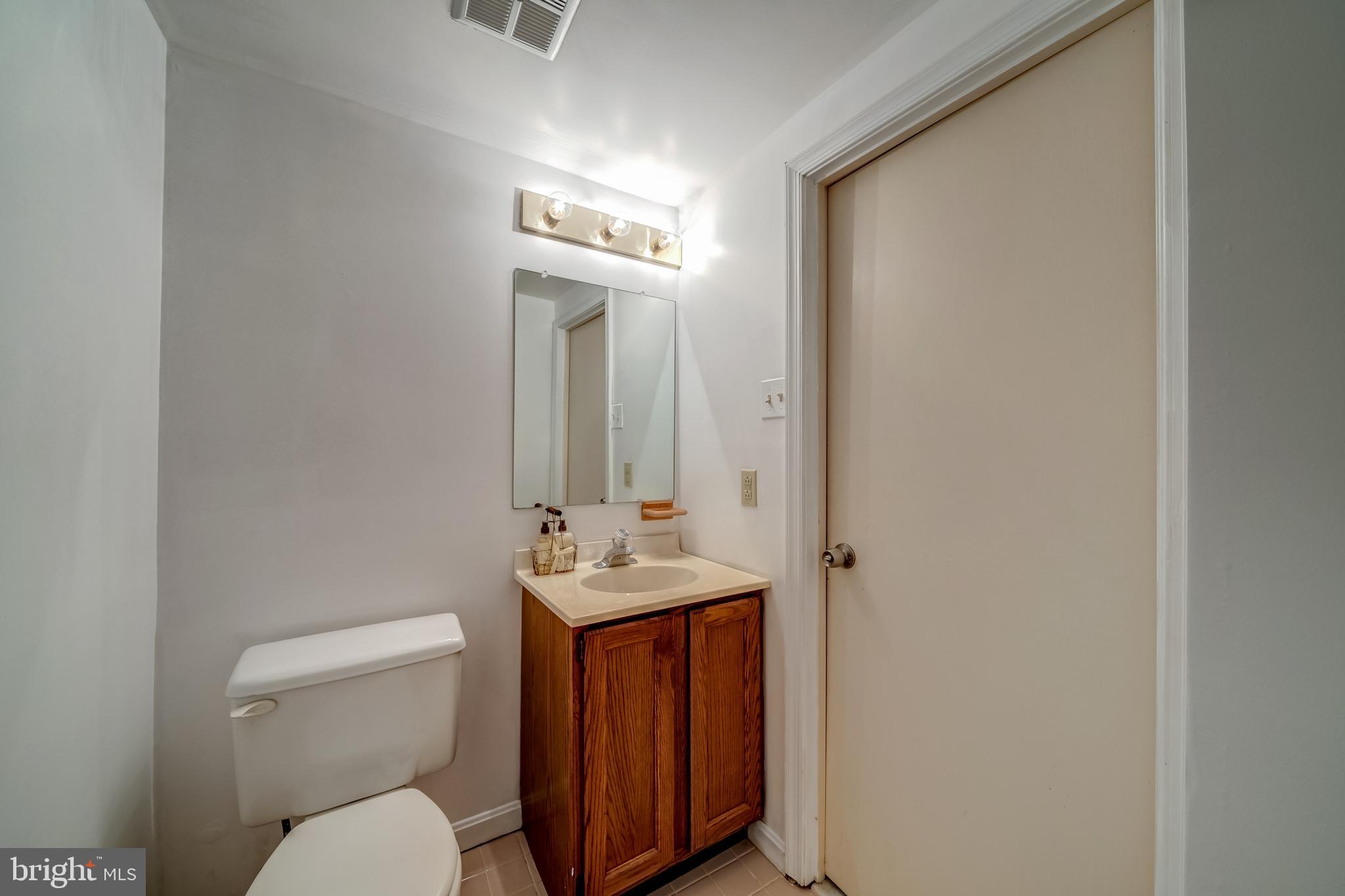 4014 A Ridge Road Annandale, VA 22003 - Photo 40 of 47 FULL LOWER LEVEL BATH