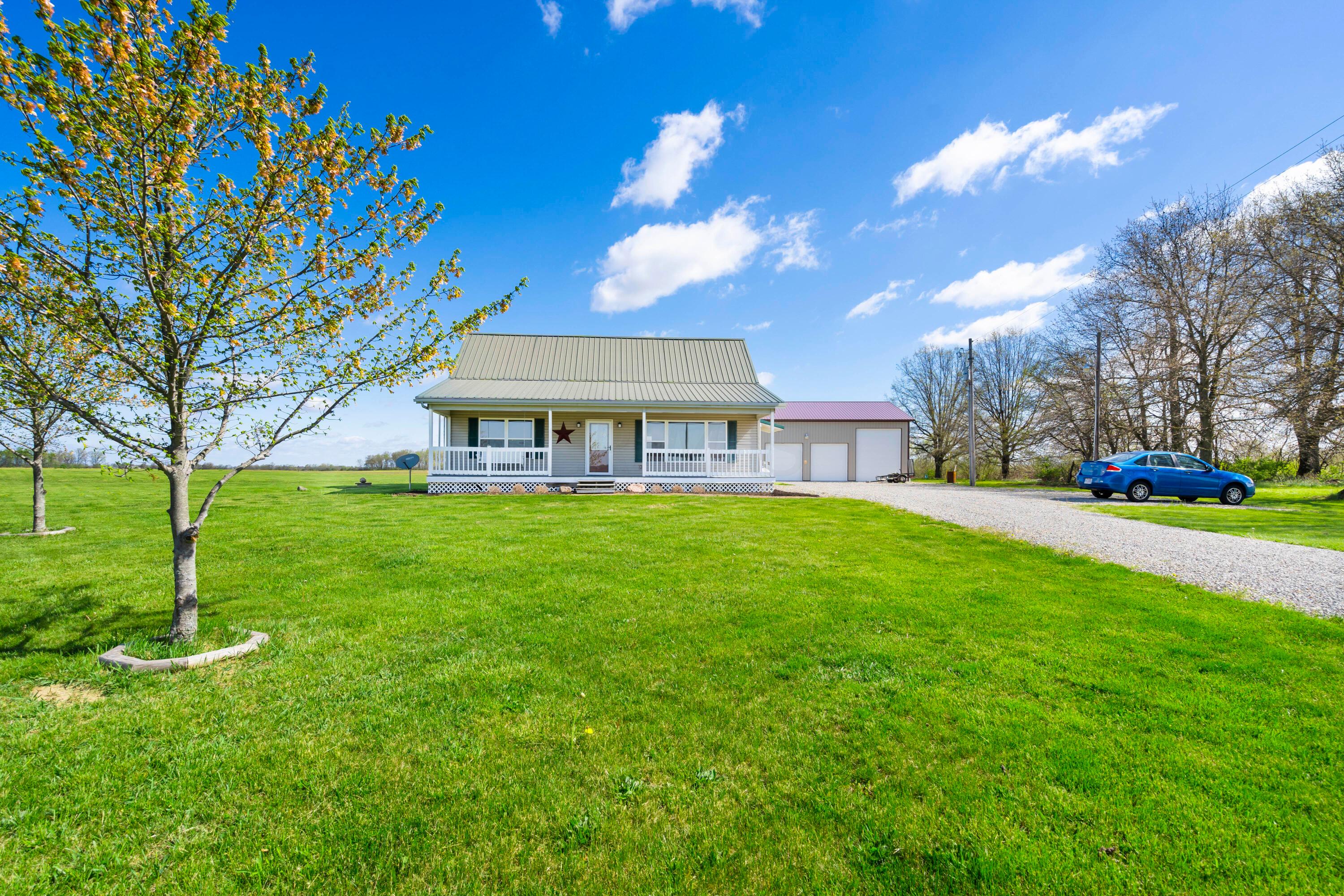 4270 Hickory Bend Road Circleville, OH 43113 - Photo 5 of 39 _DSC0747